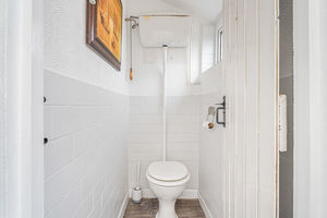 Cloakroom- click for photo gallery